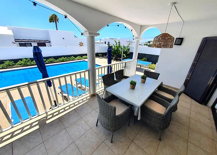 Alberto Private Heated Pool, Jacuzzi, Sea Views Villa *